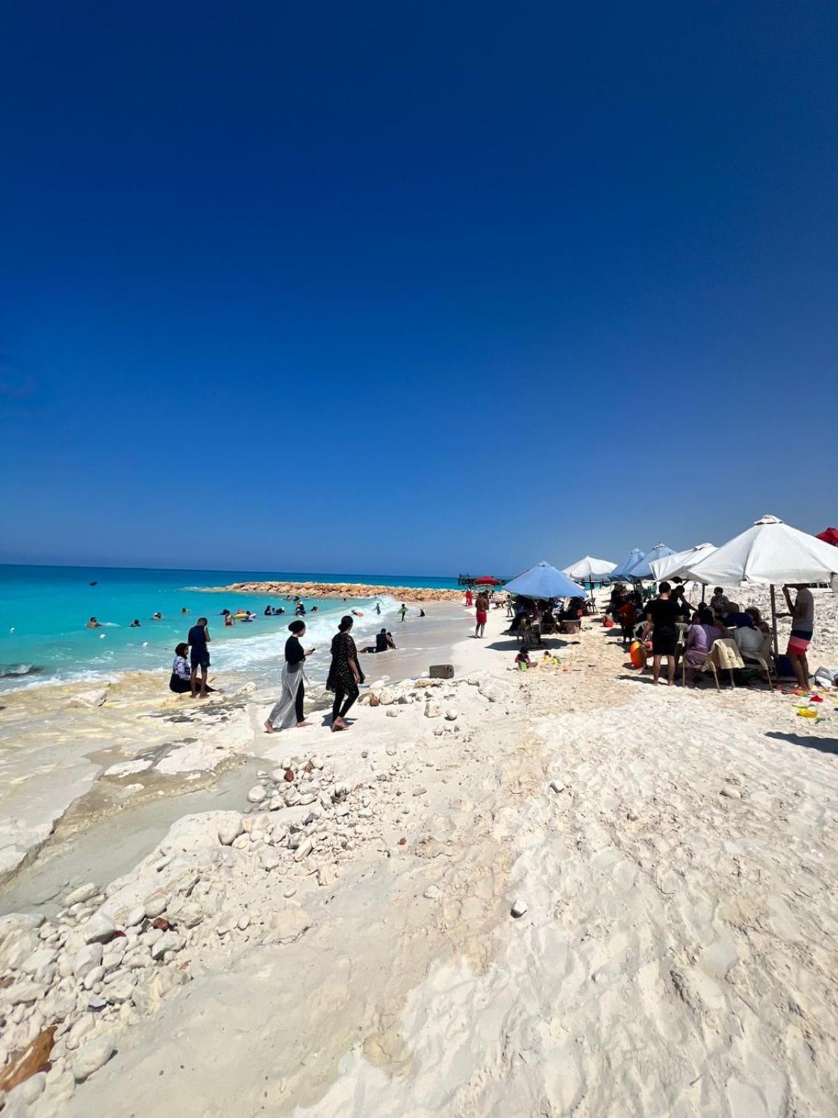 Willa Beachfront Chalet In Green Beach, North Coast El Alamein Zewnętrze zdjęcie